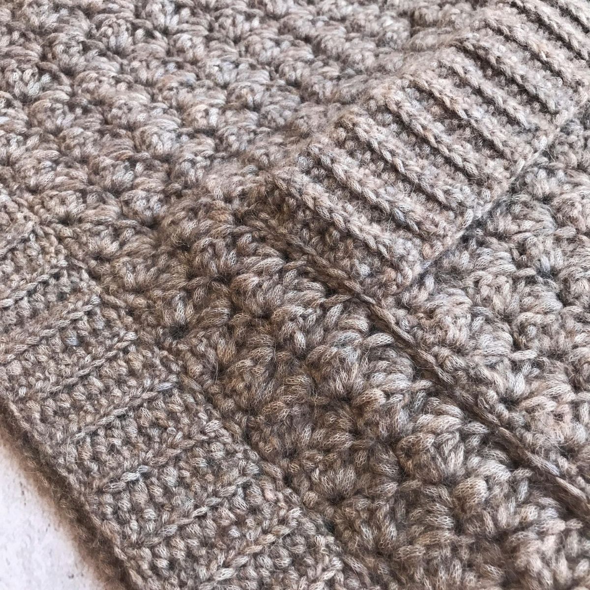 Shanti - Pocket shawl - Image 2