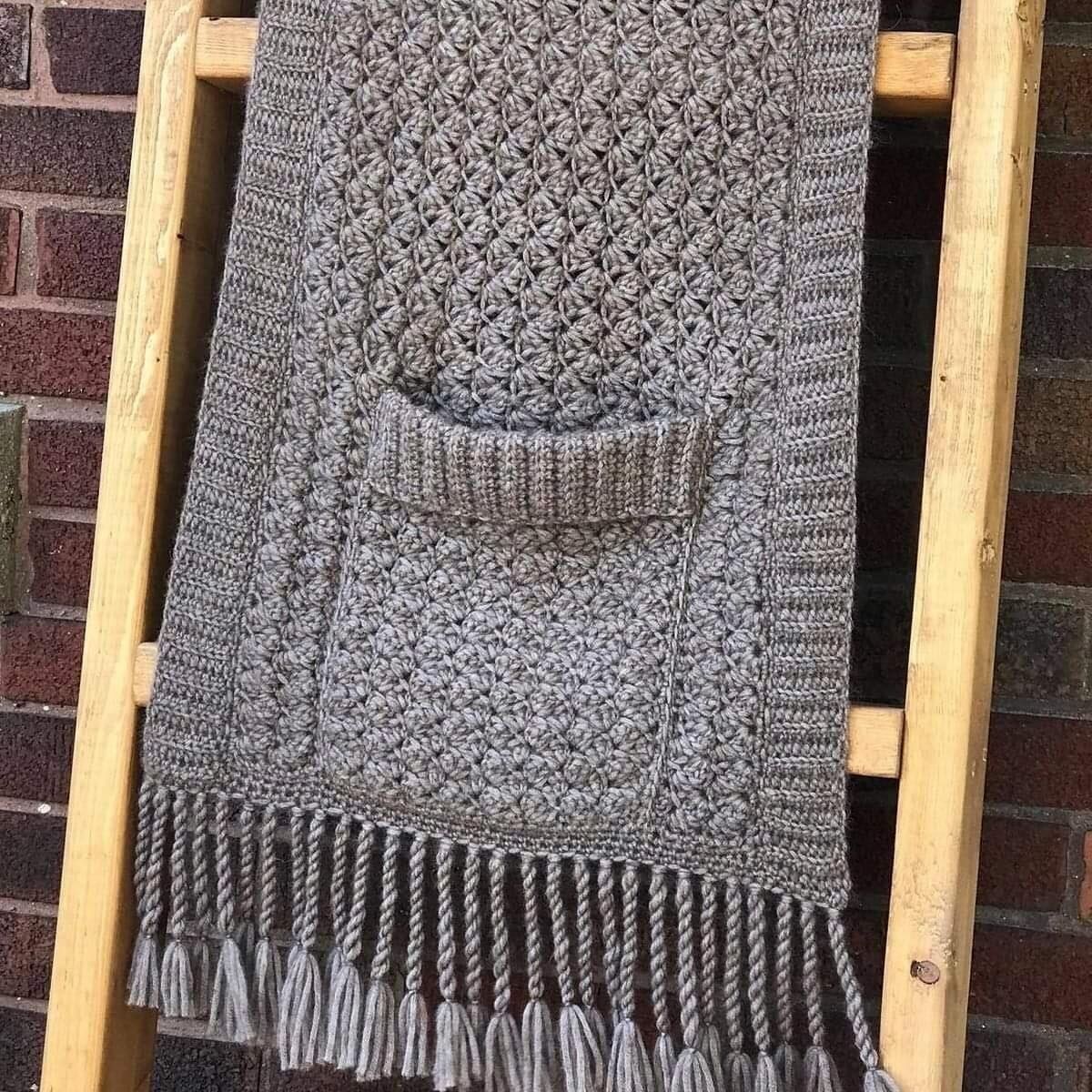 Shanti - Pocket shawl - Image 4