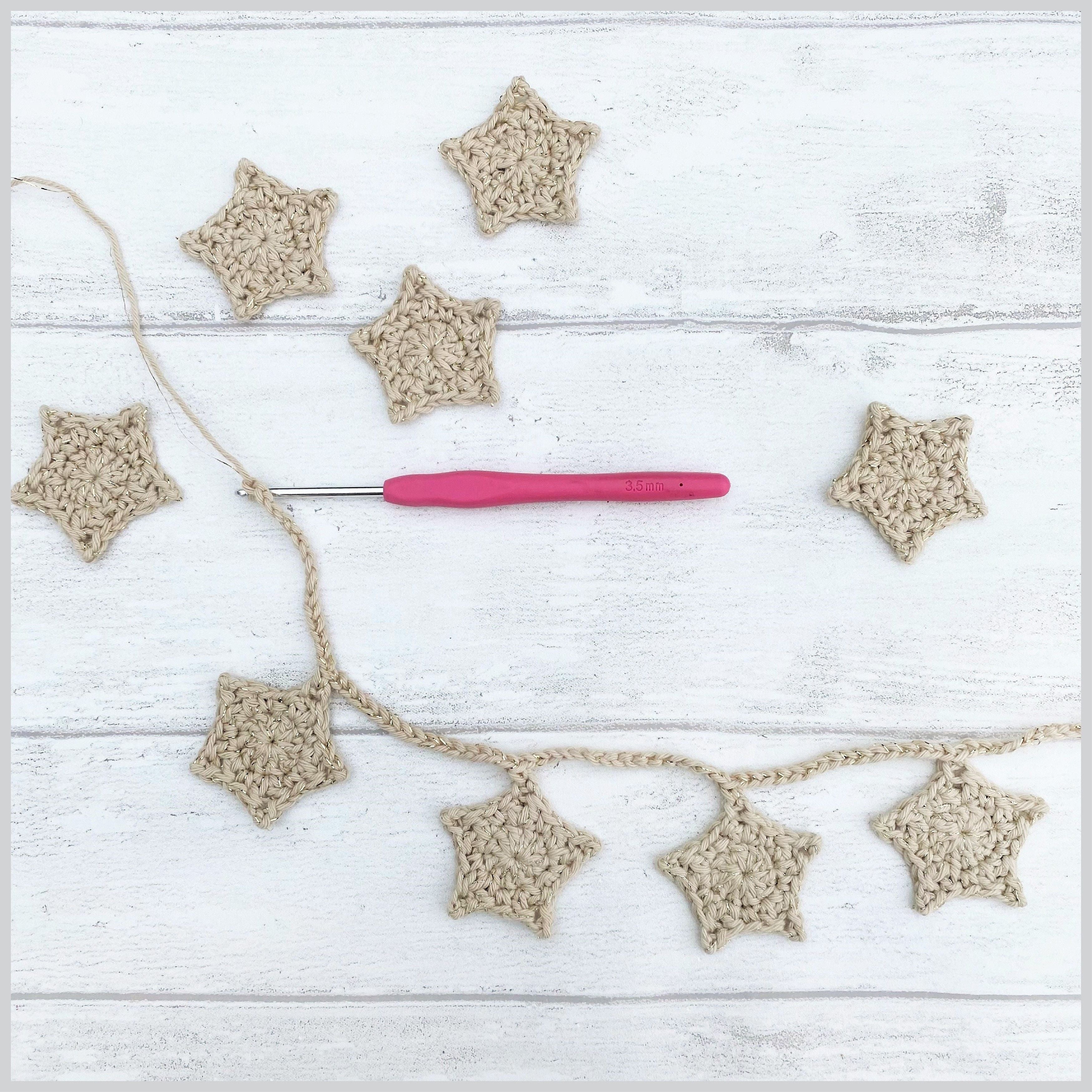 Loopy Star - Garland - Image 3