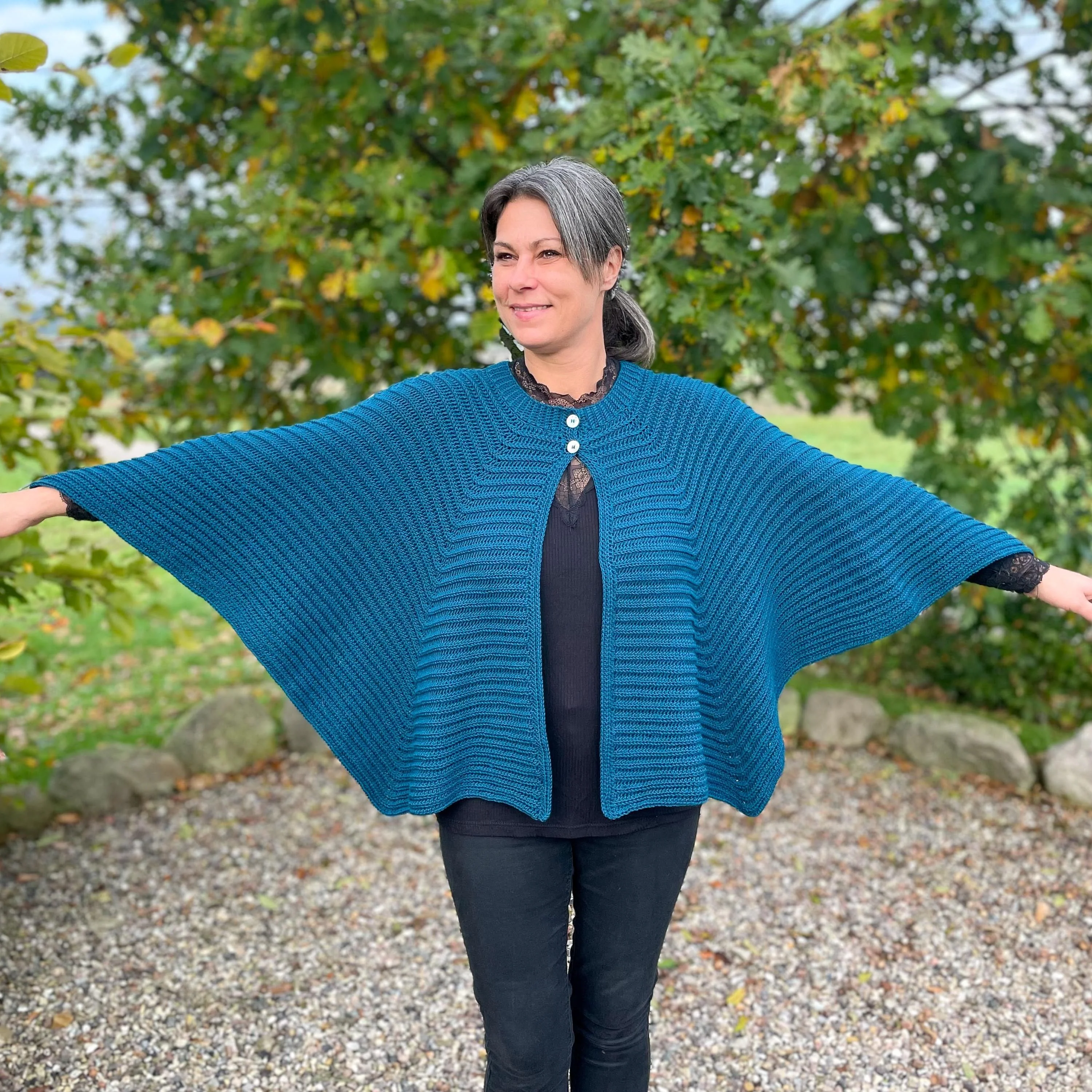Embrace - Capelet - Image 3