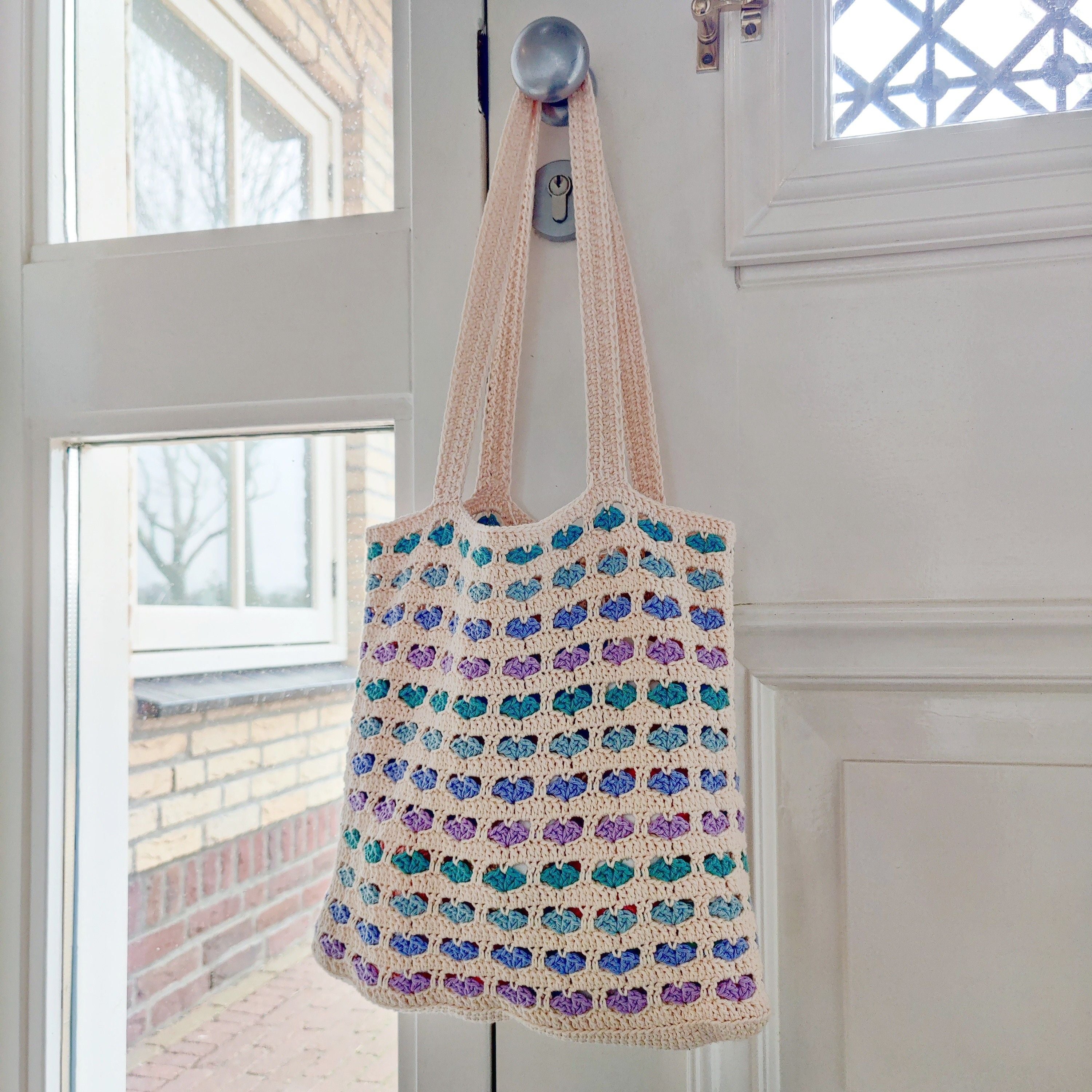 Hearts All Over - Bag - Image 4