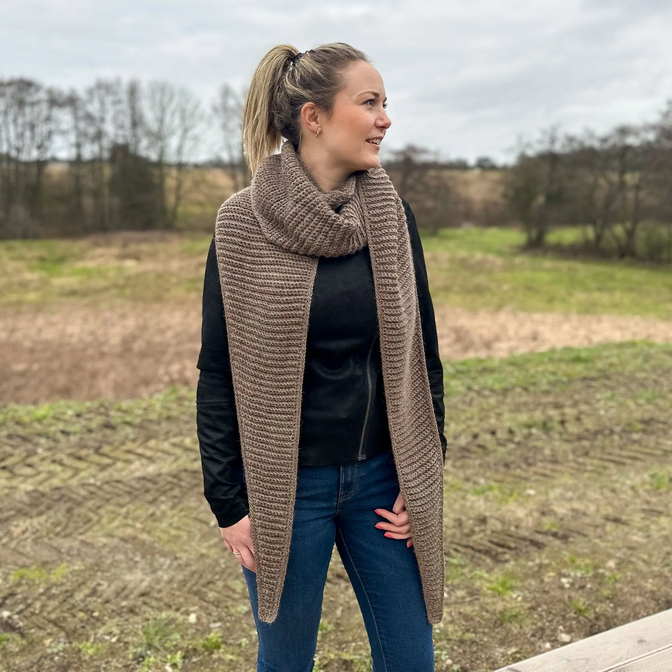 Simple Big Scarf - Image 2