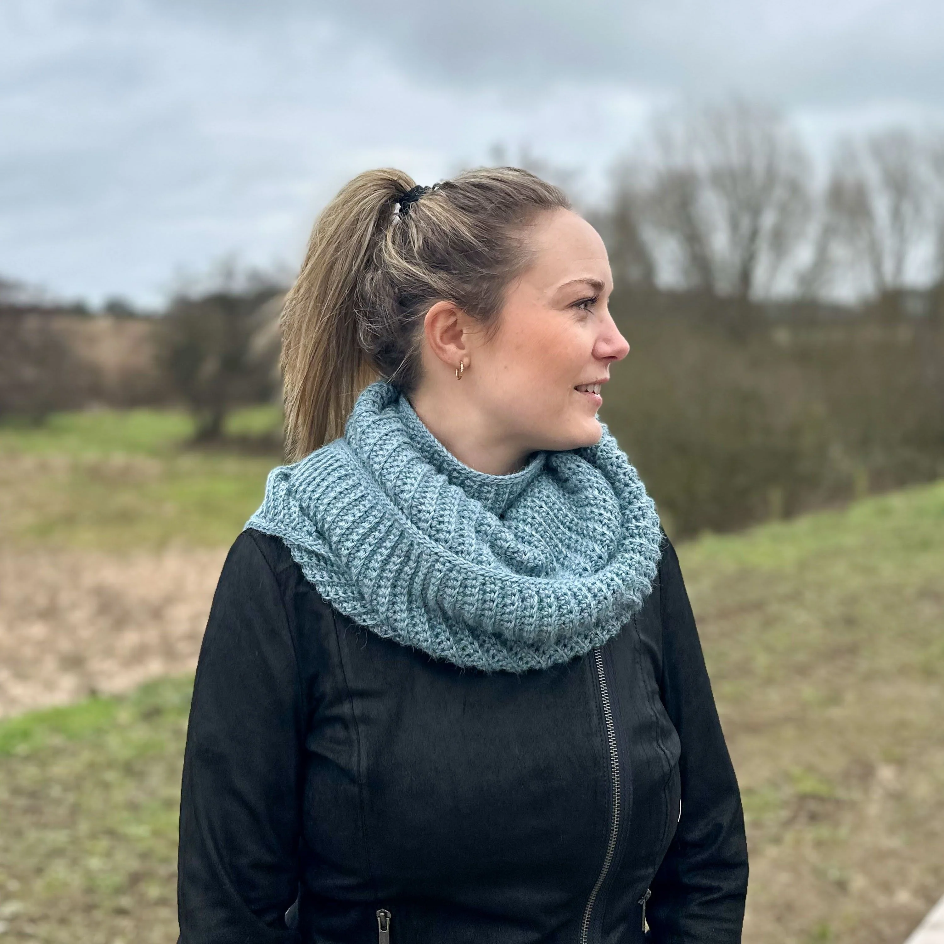 Simple Big Scarf - Image 6