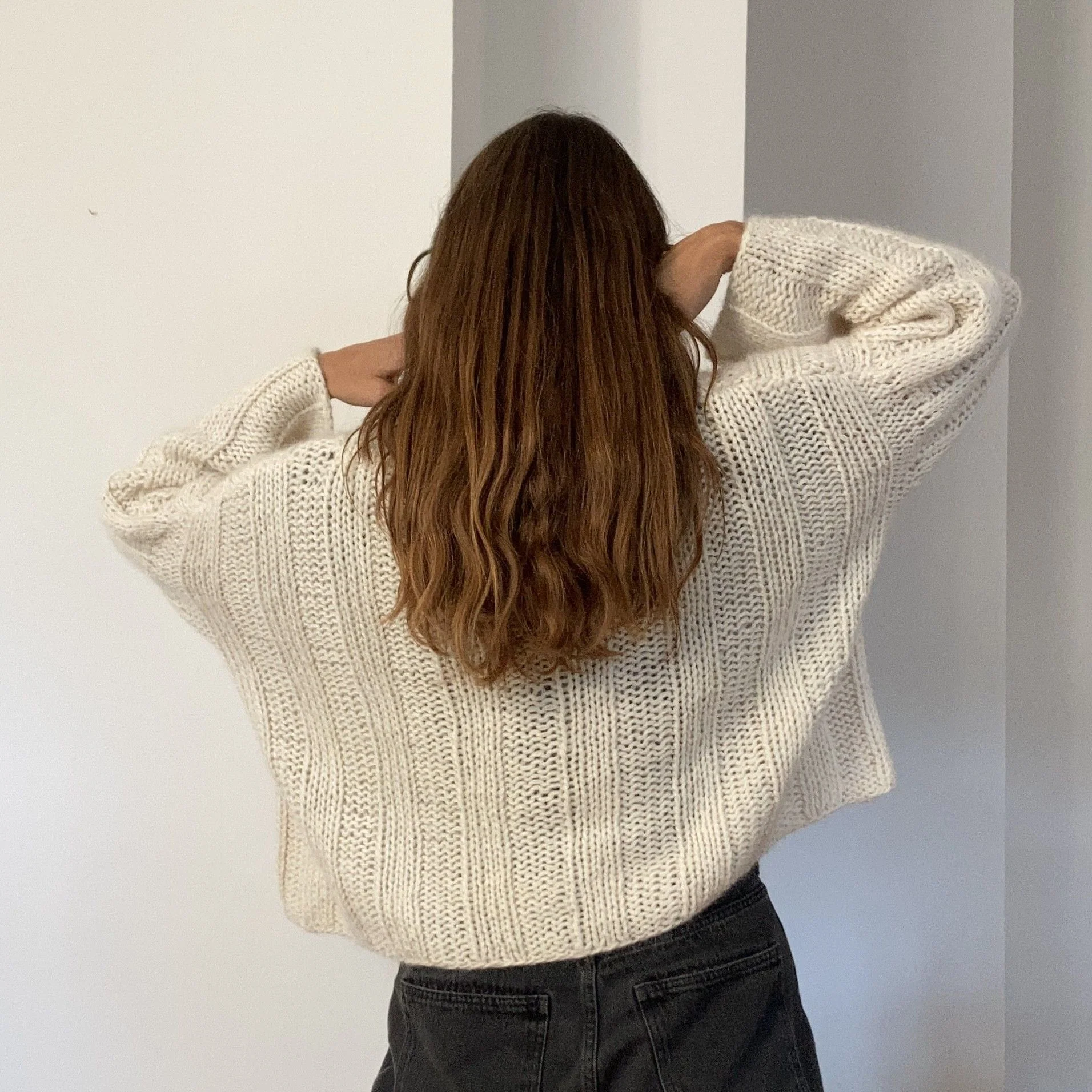 Mochi - Sweater - Image 3