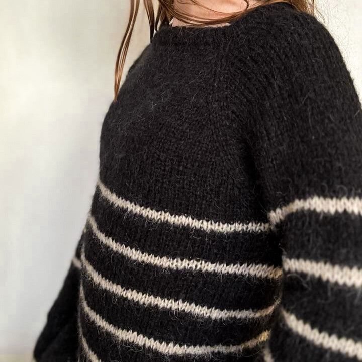 Autumn Bliss - Sweater - Image 2