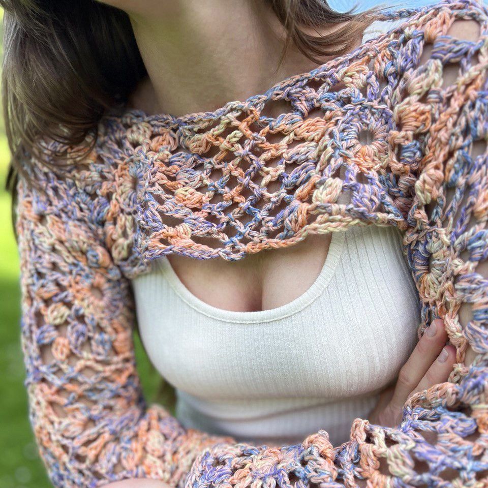 Lace Twist - Shrug - Image 7