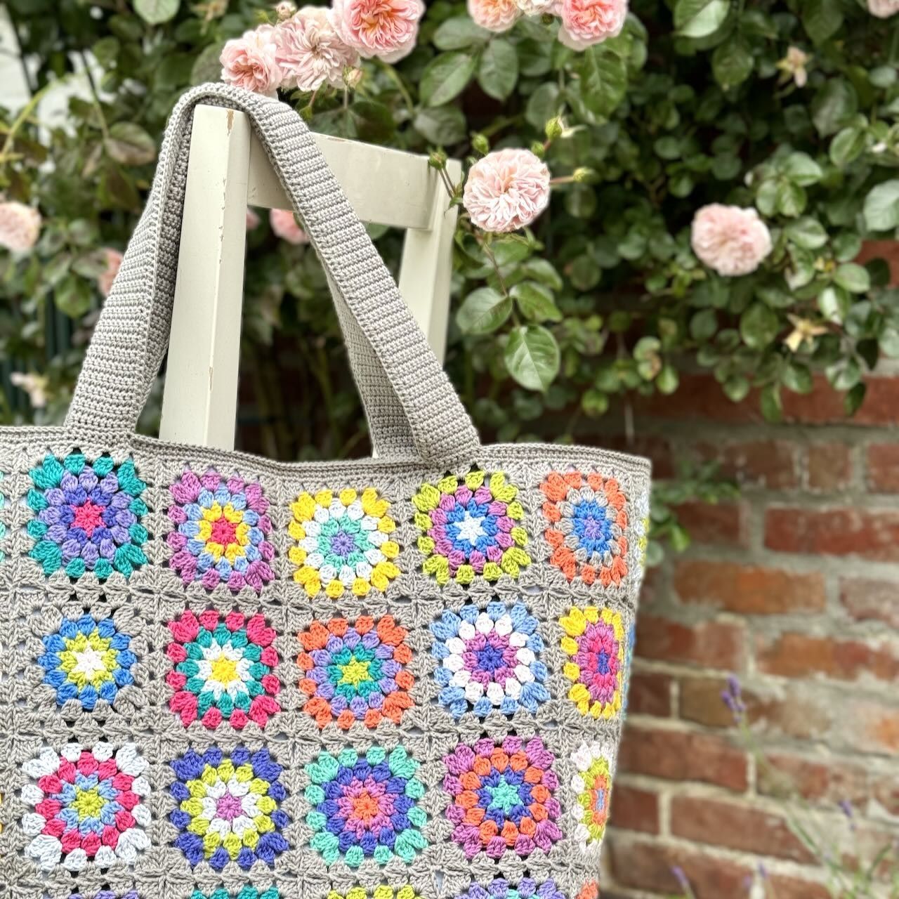 Flower Square - Bag - Image 4