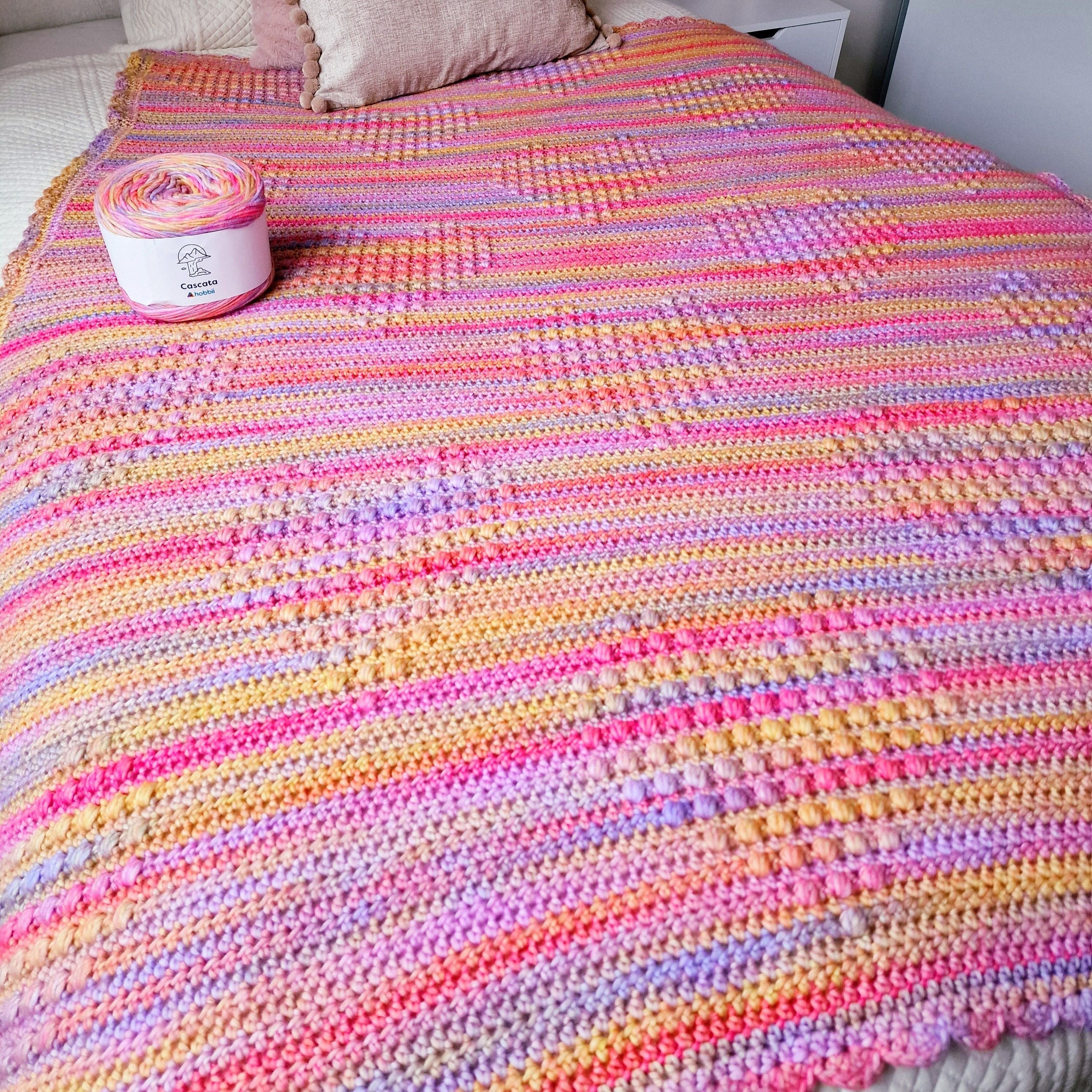 Hugs and Hearts - Blanket - Image 2