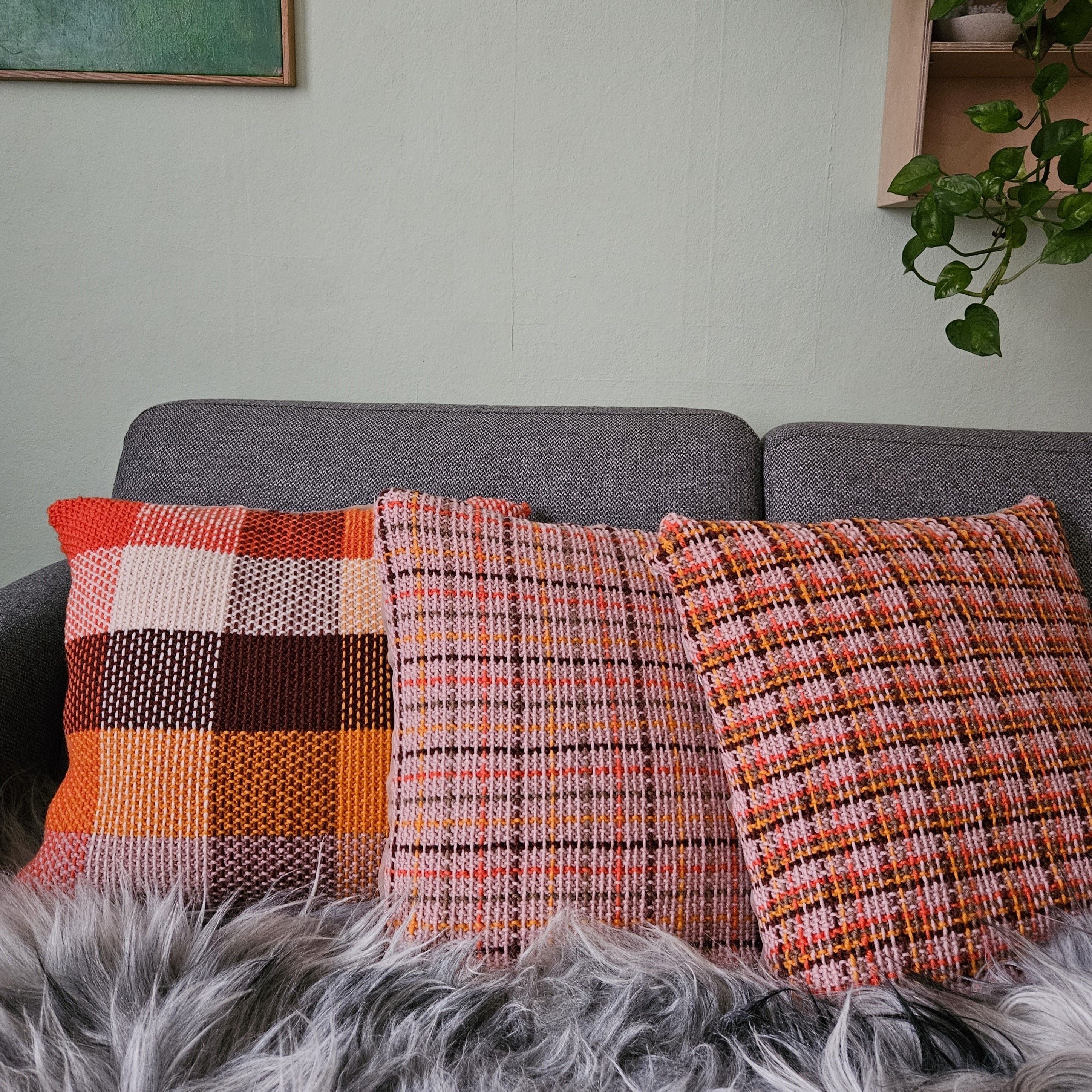 Tartan 2 - Pillow - Image 5