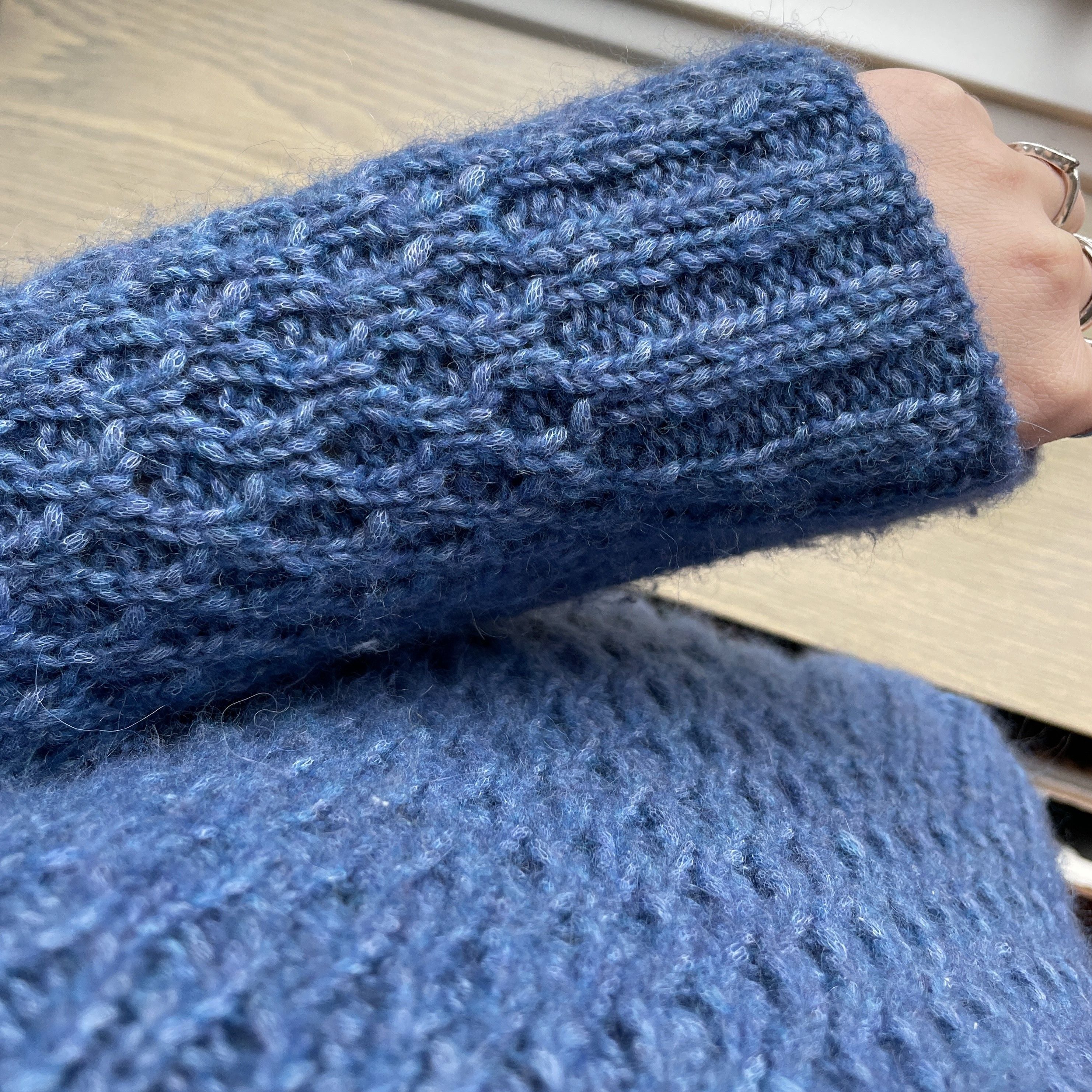 Easy Honeycomb Sweater - Image 4