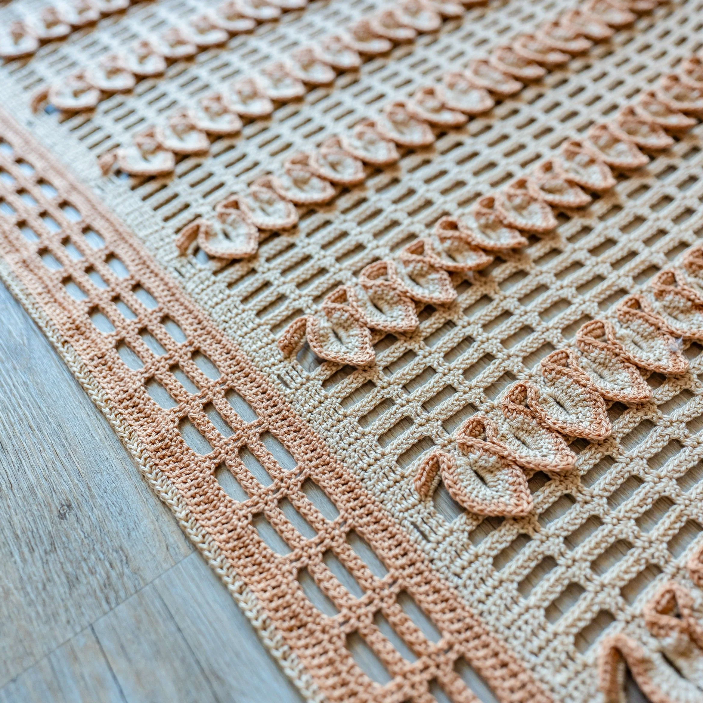 Woodland Mist - Shawl - Image 5
