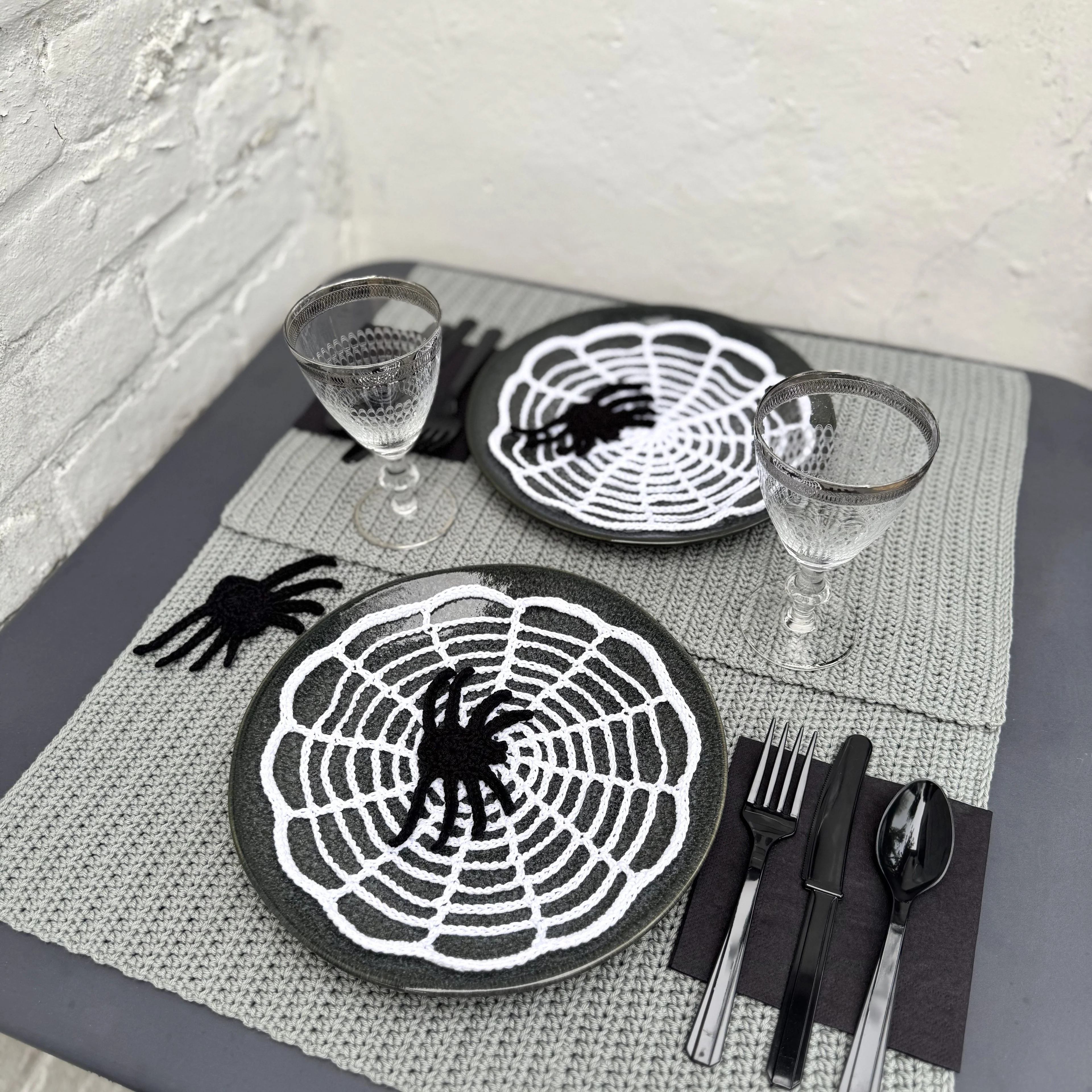 Halloween Spider - Table Settings - Image 2