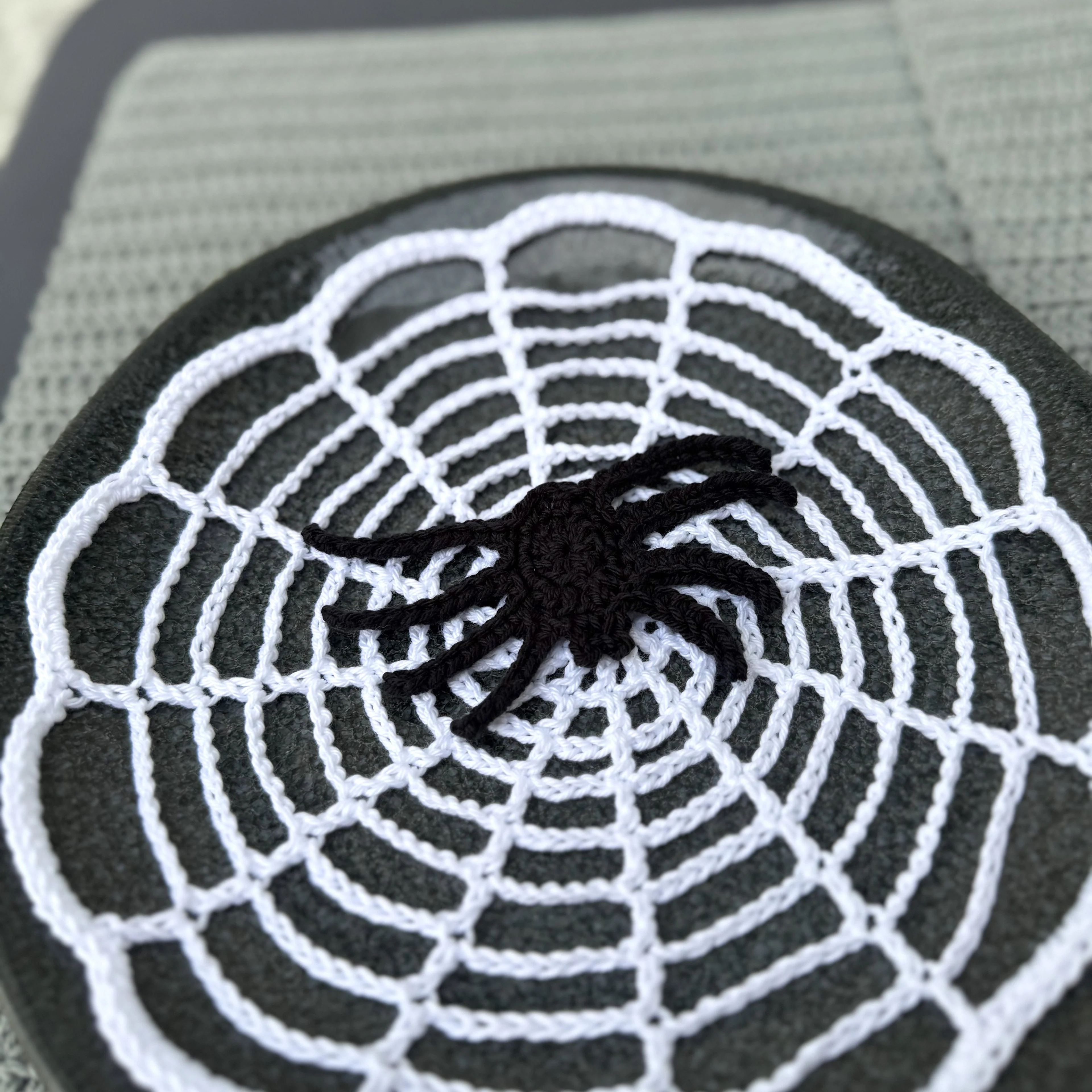 Halloween Spider - Table Settings - Image 4