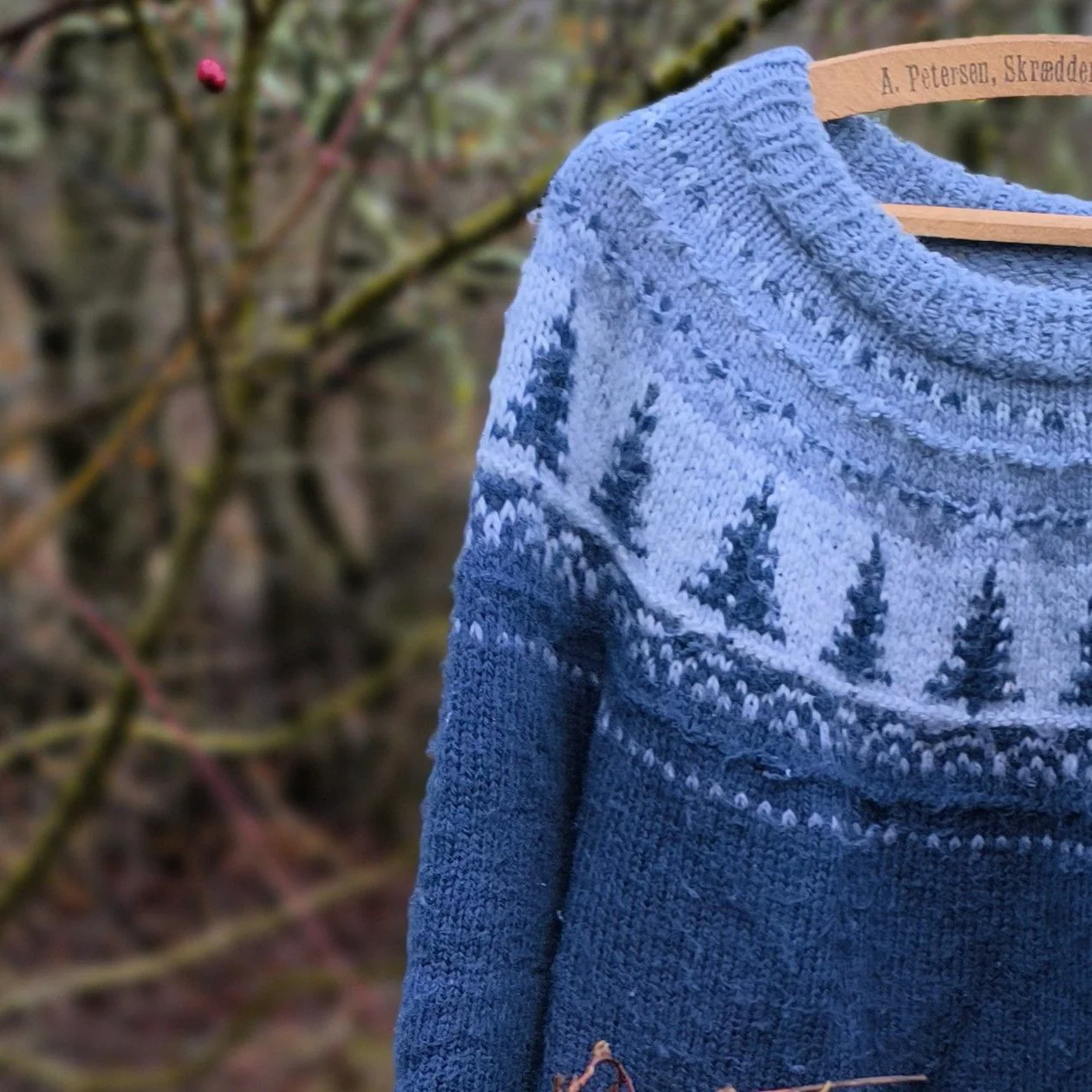 Fluffy Winterday - Sweater - Image 4