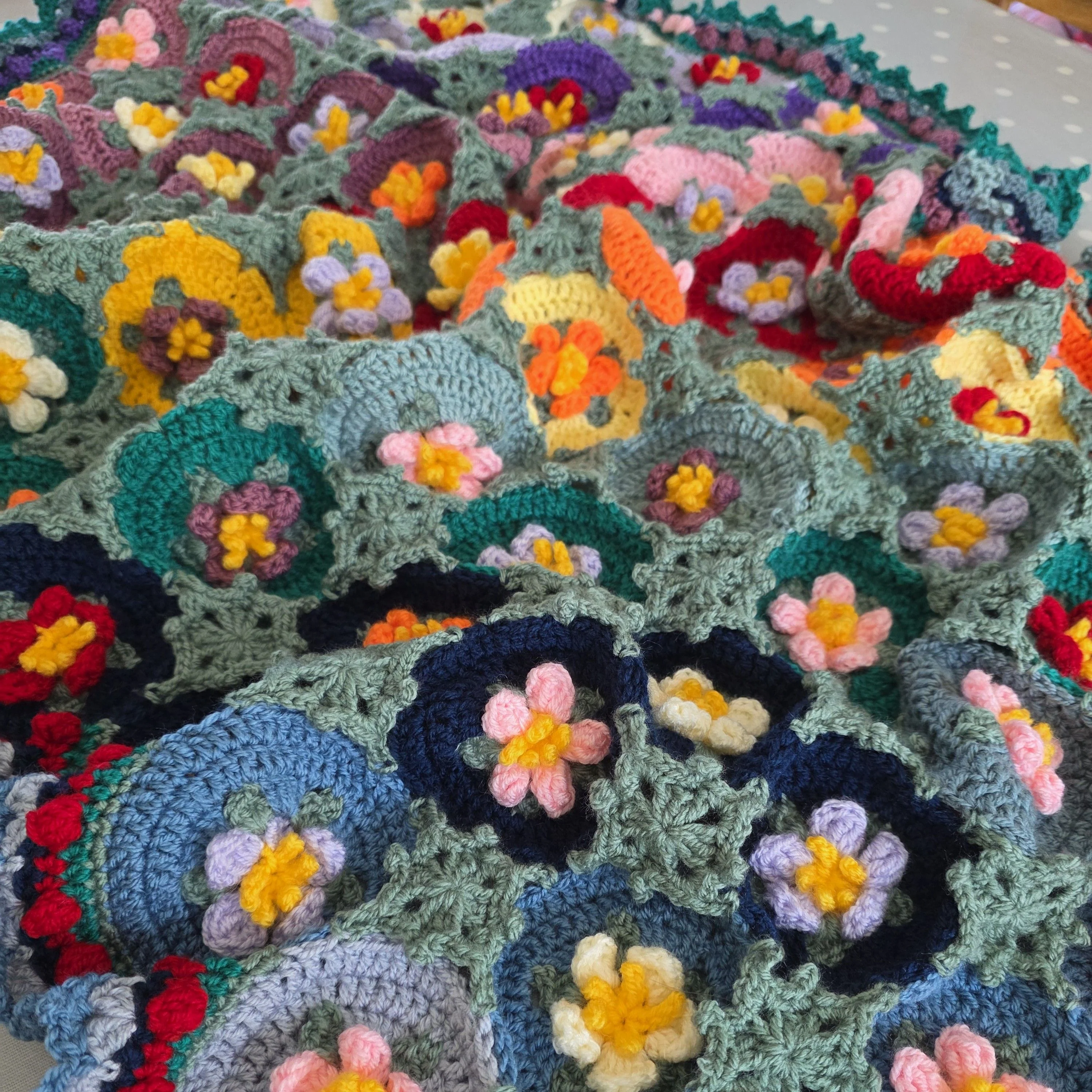 Macaroon Blossom - Blanket - Image 5