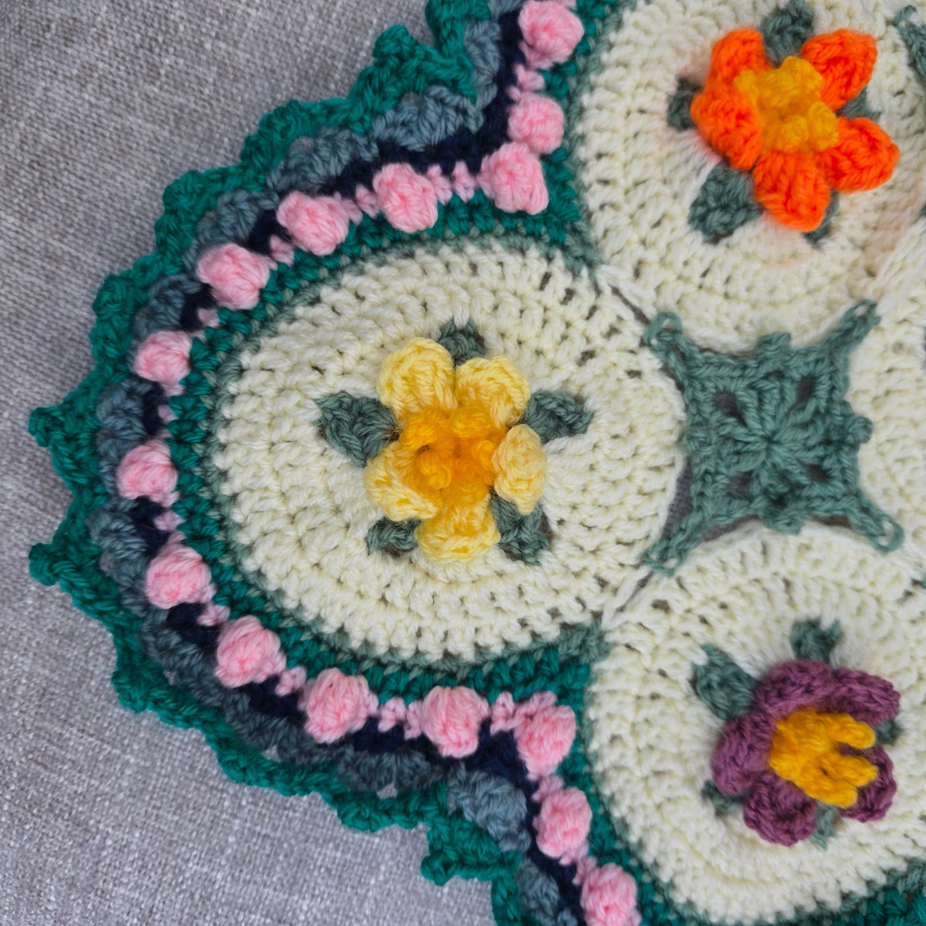 Macaroon Blossom - Blanket - Image 7