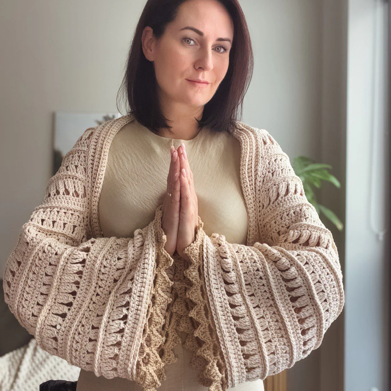 Charlotte - Shrug - Image 5